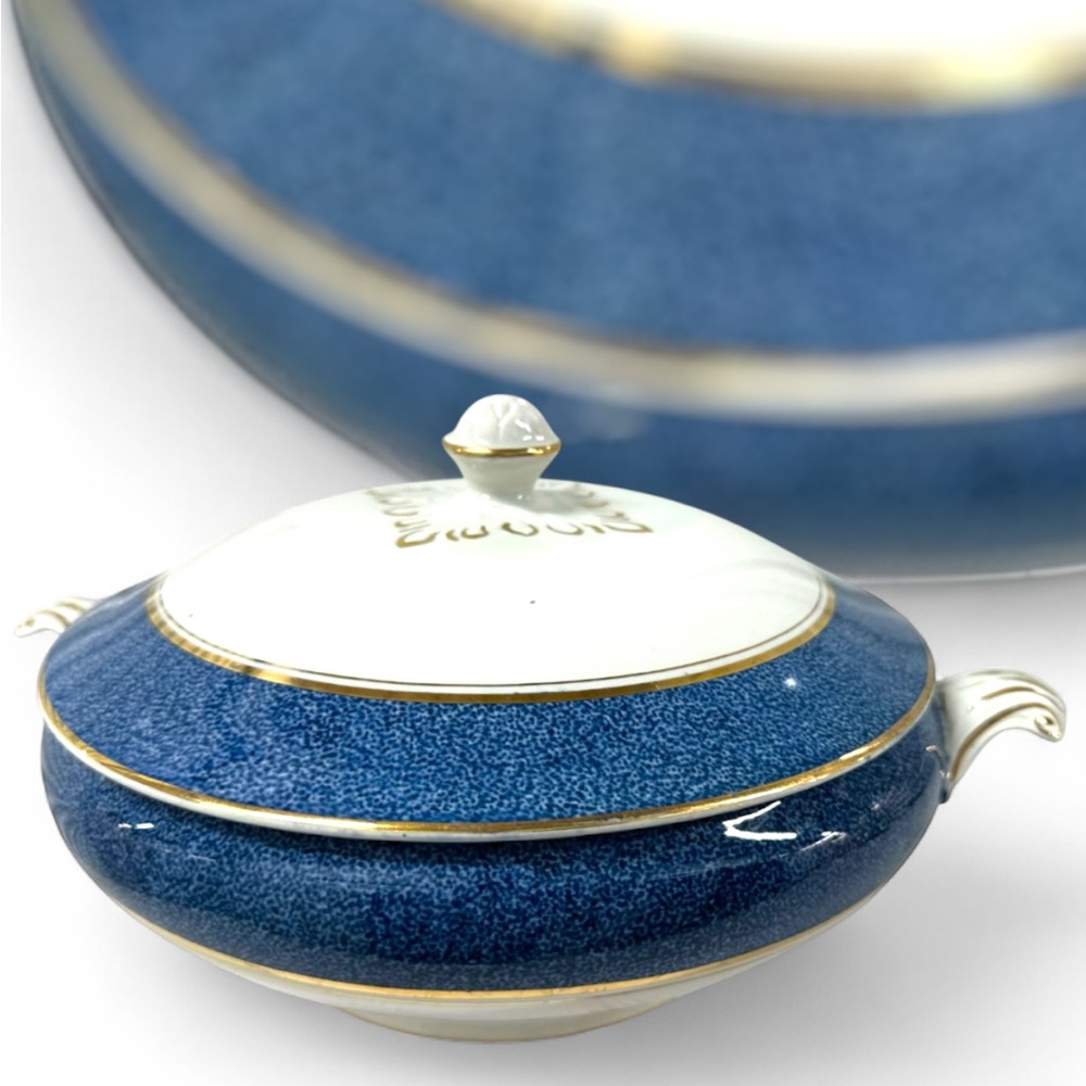 Vintage Regal Ware England Covered Tureen / Vegetable Dish Blue Gold Trim